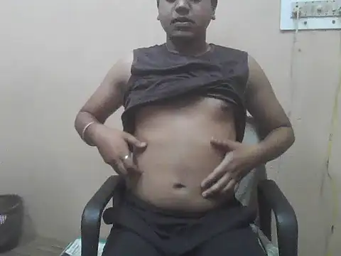 chocolatesboy143 online show from March 28, 3:46 pm