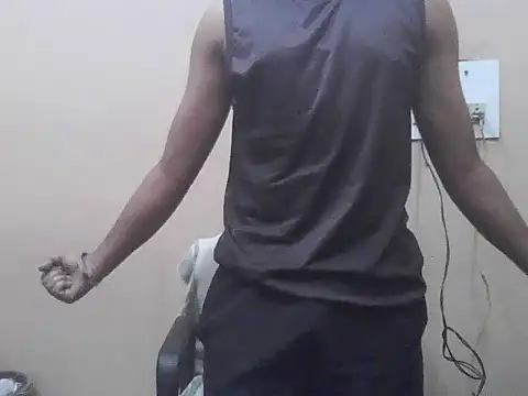 chocolatesboy143 online show from February 25, 4:40 pm