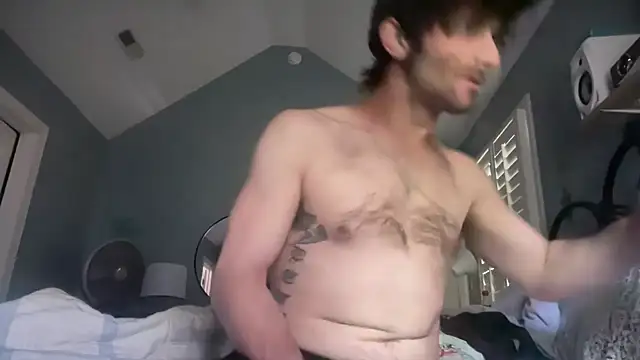 TrndSettr online show from April 10, 7:54 pm