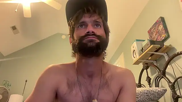 TrndSettr online show from March 20, 10:22 pm