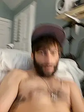 Snapshot of TrndSettr chatting on February 6, 11:23 pm TrndSettr online show from February 6, 11:23 pm