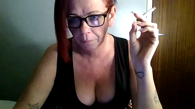 Forbidden-Irish-x online show from April 12, 8:34 pm