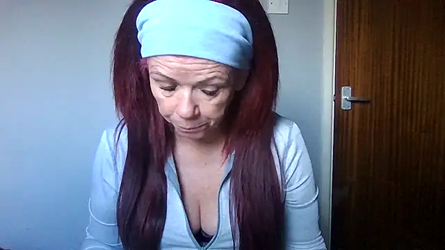 Forbidden-Irish-x online show from March 30, 12:28 pm