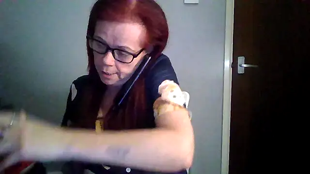 Snapshot of Forbidden-Irish-x chatting on April 20, 10:22 pm Forbidden-Irish-x online show from April 20, 10:22 pm