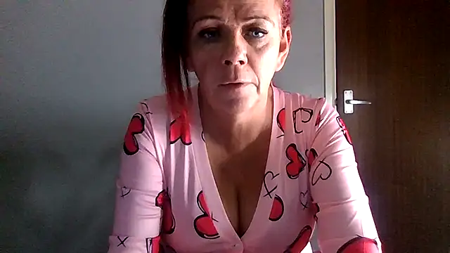 Forbidden-Irish-x online show from March 14, 11:33 pm