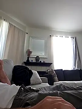 Snapshot of cumbedaddysbadgirl chatting on March 13, 5:51 pm cumbedaddysbadgirl online show from March 13, 5:51 pm