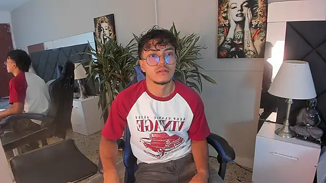 kai storn online show from April 5, 11:50 am