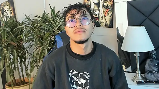 kai storn online show from April 8, 11:22 am