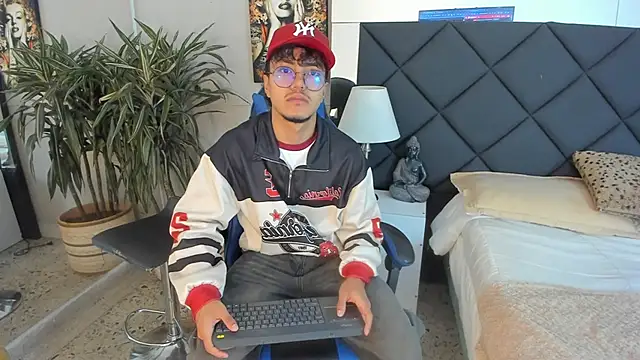 kai storn online show from March 15, 11:28 am