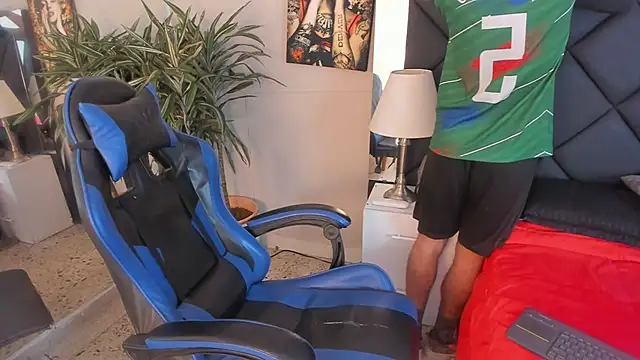 kai storn online show from March 26, 11:30 am