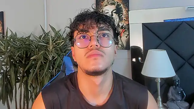 kai storn online show from March 4, 11:18 am