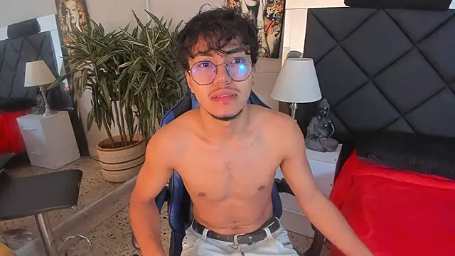 kai storn online show from March 25, 11:42 am