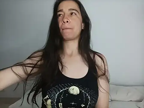 sensualstryp online show from February 28, 1:27 am