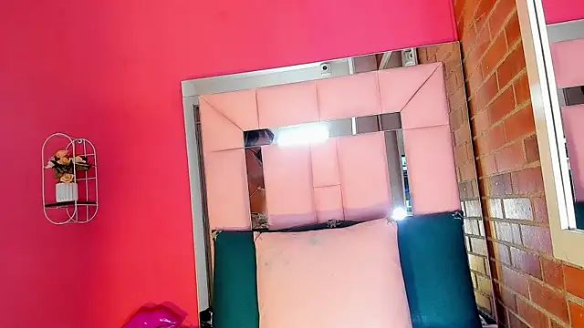 Baby doll XOXO online show from February 8, 5:43 pm