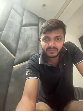 Snapshot of Rocky_mental chatting on February 16, 7:23 pm Rocky mental online show from February 16, 7:23 pm