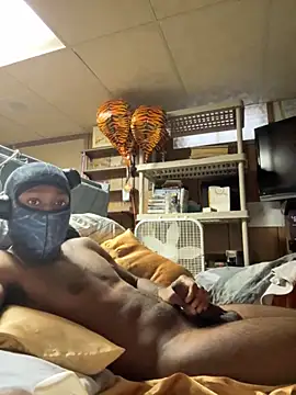 ProveYourLoyalty2 online show from April 2, 12:34 pm