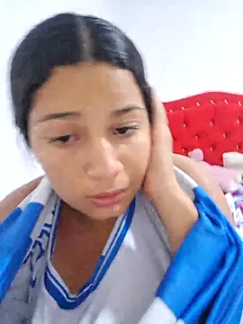 Cris18sexy online show from April 6, 1:34 am