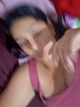 Snapshot of Cris18sexy chatting on February 13, 6:19 pm Cris18sexy online show from February 13, 6:19 pm