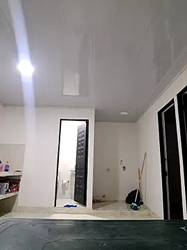 Snapshot of Cris18sexy chatting on February 25, 1:06 am Cris18sexy online show from February 25, 1:06 am