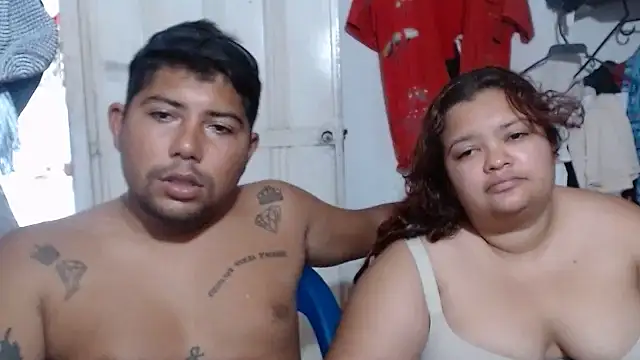 Snapshot of Diosa_Rosa chatting on February 23, 8:09 pm Diosa Rosa online show from February 23, 8:09 pm