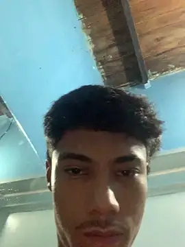Snapshot of Adan21_cm chatting on May 16, 6:45 am Adan21 cm online show from May 16, 6:45 am