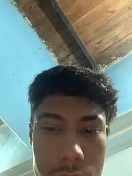 Snapshot of Adan21_cm chatting on May 16, 6:23 am Adan21 cm online show from May 16, 6:23 am