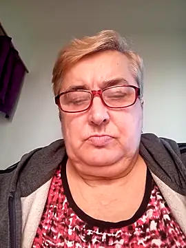 SusanStar874 online show from June 15, 4:28 pm