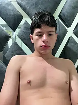 Andy12912 online show from February 20, 8:00 pm