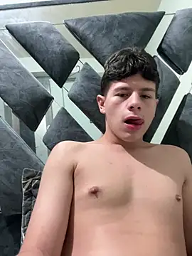 Andy12912 online show from February 12, 4:40 pm