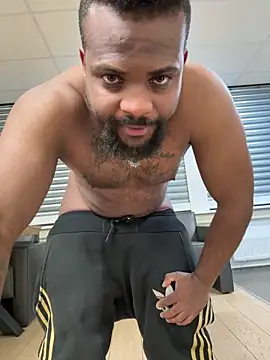 BigCatXLOfficial online show from March 30, 9:38 pm