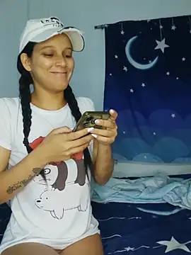 Perla and Maikol online show from February 21, 2:57 am