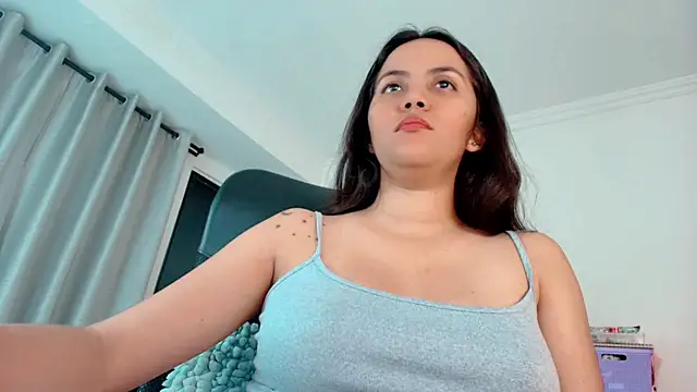 Snapshot of paulina_ponce chatting on February 4, 11:55 pm paulina ponce online show from February 4, 11:55 pm