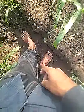 Snapshot of Cute_Boy_4 chatting on February 6, 3:57 am Cute Boy 4 online show from February 6, 3:57 am