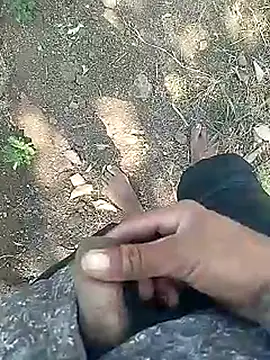 Snapshot of Cute_Boy_4 chatting on February 15, 7:51 am Cute Boy 4 online show from February 15, 7:51 am