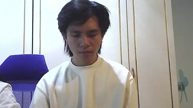 Guy nextdoor69 online show from April 7, 9:33 am