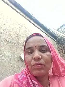 Snapshot of Muskan44s chatting on June 6, 1:05 pm Muskan44s online show from June 6, 1:05 pm