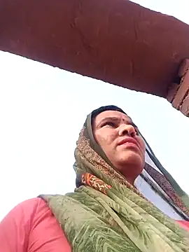 Snapshot of Muskan44s chatting on May 24, 1:16 am Muskan44s online show from May 24, 1:16 am