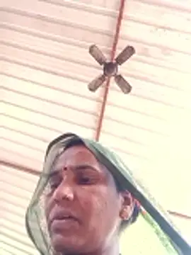 Snapshot of Muskan44s chatting on May 16, 11:09 am Muskan44s online show from May 16, 11:09 am