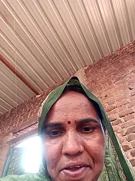 Snapshot of Muskan44s chatting on May 10, 9:57 am Muskan44s online show from May 10, 9:57 am