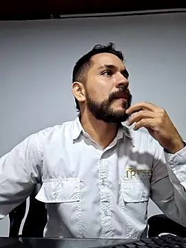 noa desire online show from February 11, 7:30 am