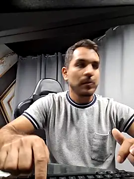 noa desire online show from February 27, 10:20 pm