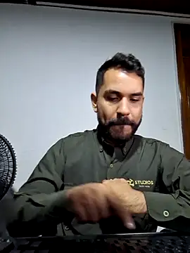 noa desire online show from February 6, 9:00 pm