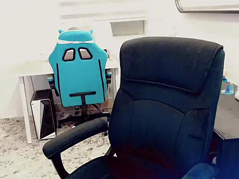 duvisex19 online show from February 10, 6:01 am