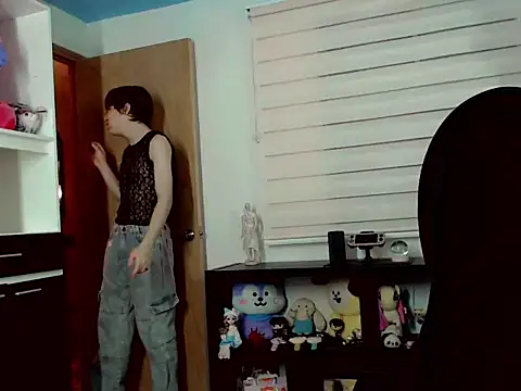 duvisex19 online show from March 25, 12:55 am