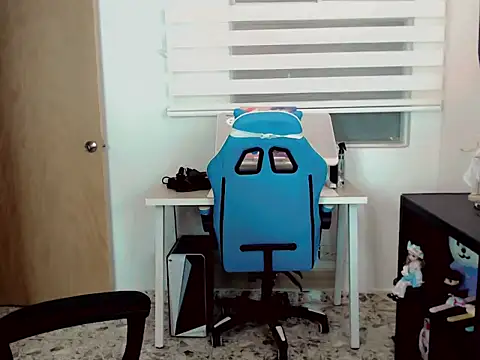 duvisex19 online show from February 8, 4:32 am