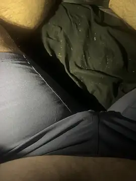 Snapshot of mmmdaddy69666 chatting on February 23, 2:24 am mmmdaddy69666 online show from February 23, 2:24 am