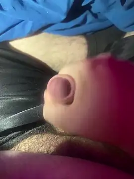 Snapshot of mmmdaddy69666 chatting on February 13, 2:33 am mmmdaddy69666 online show from February 13, 2:33 am