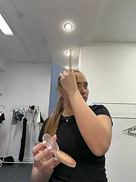 MonicaWestt online show from April 5, 6:20 am