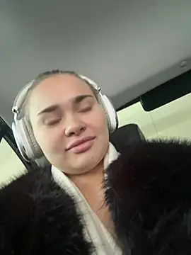 MonicaWestt online show from February 20, 6:10 am