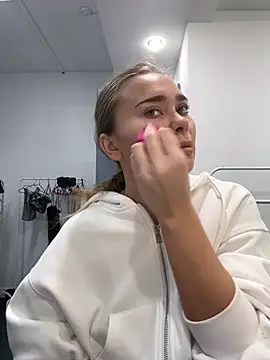 MonicaWestt online show from March 31, 6:15 am